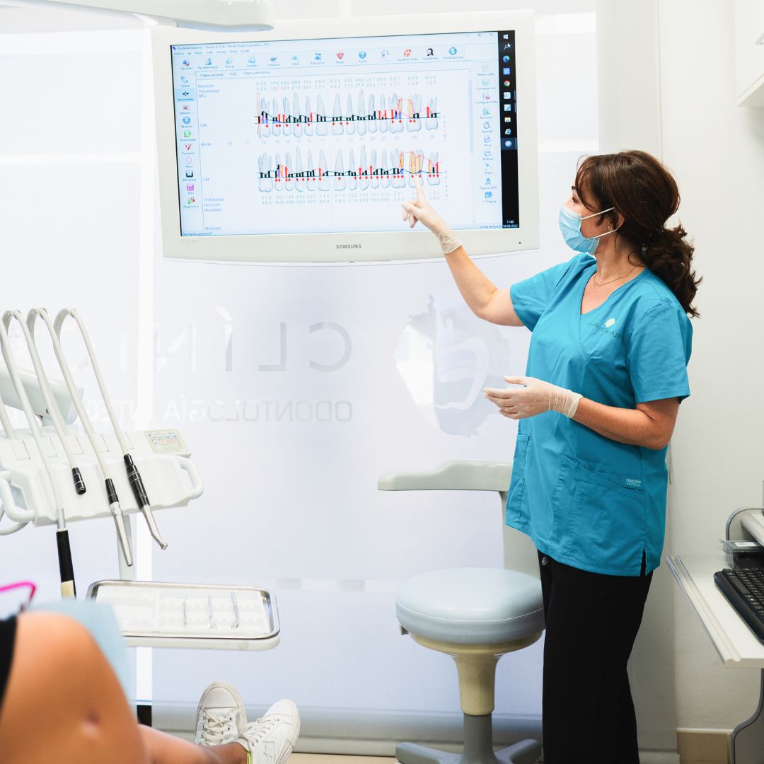 Tratamiento enfermedad periodontal Clínica Bajo