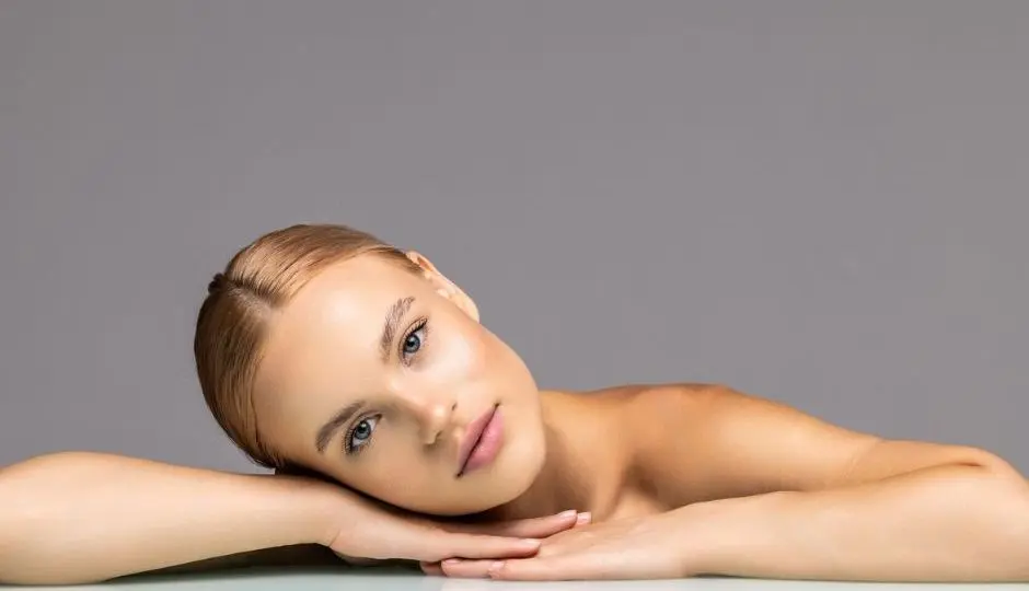 Huella estetica en la piel - Clínica Bajo Huella estética en la piel, ¿es algo positivo o negativo?