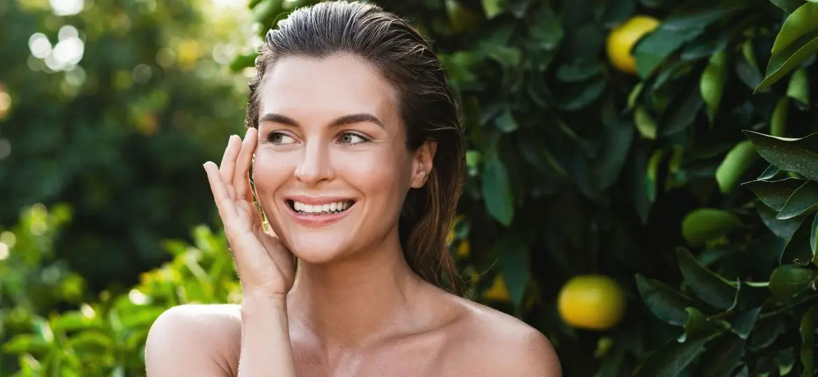 retinol en verano - Clínica Bajo ¿Es recomendable utilizar retinol en verano?