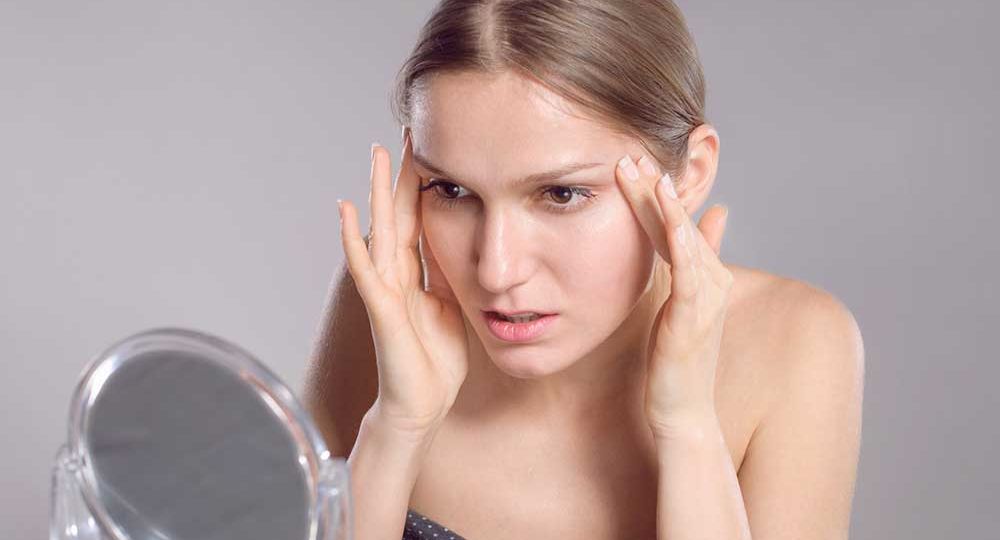 ¿Cómo reducir los signos de la edad de manera natural?