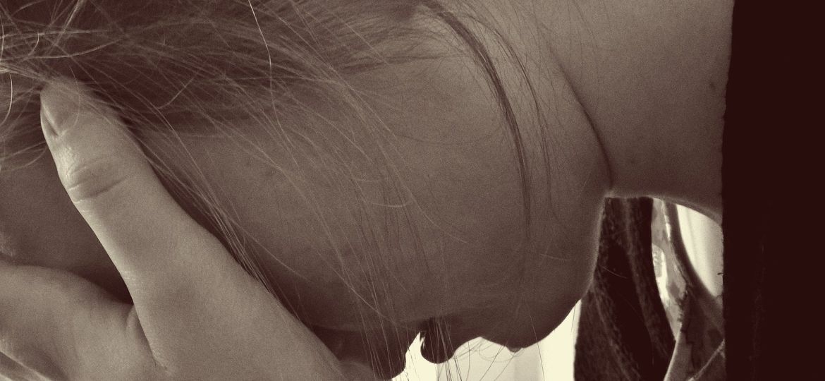El reflejo del estrés en nuestra piel y cómo combatirlo